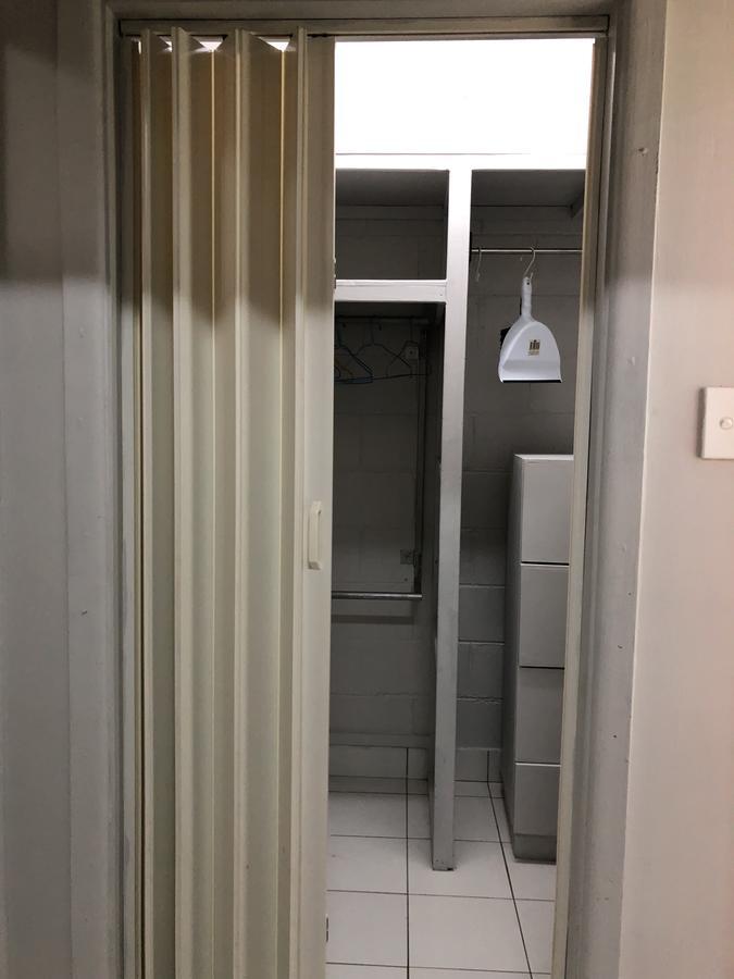 Апартаменты Access Units Lungga Экстерьер фото